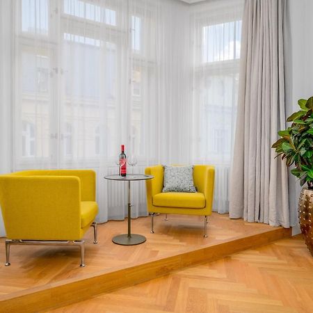 Prague Days - Old Town - Spacious Apartment Bagian luar foto
