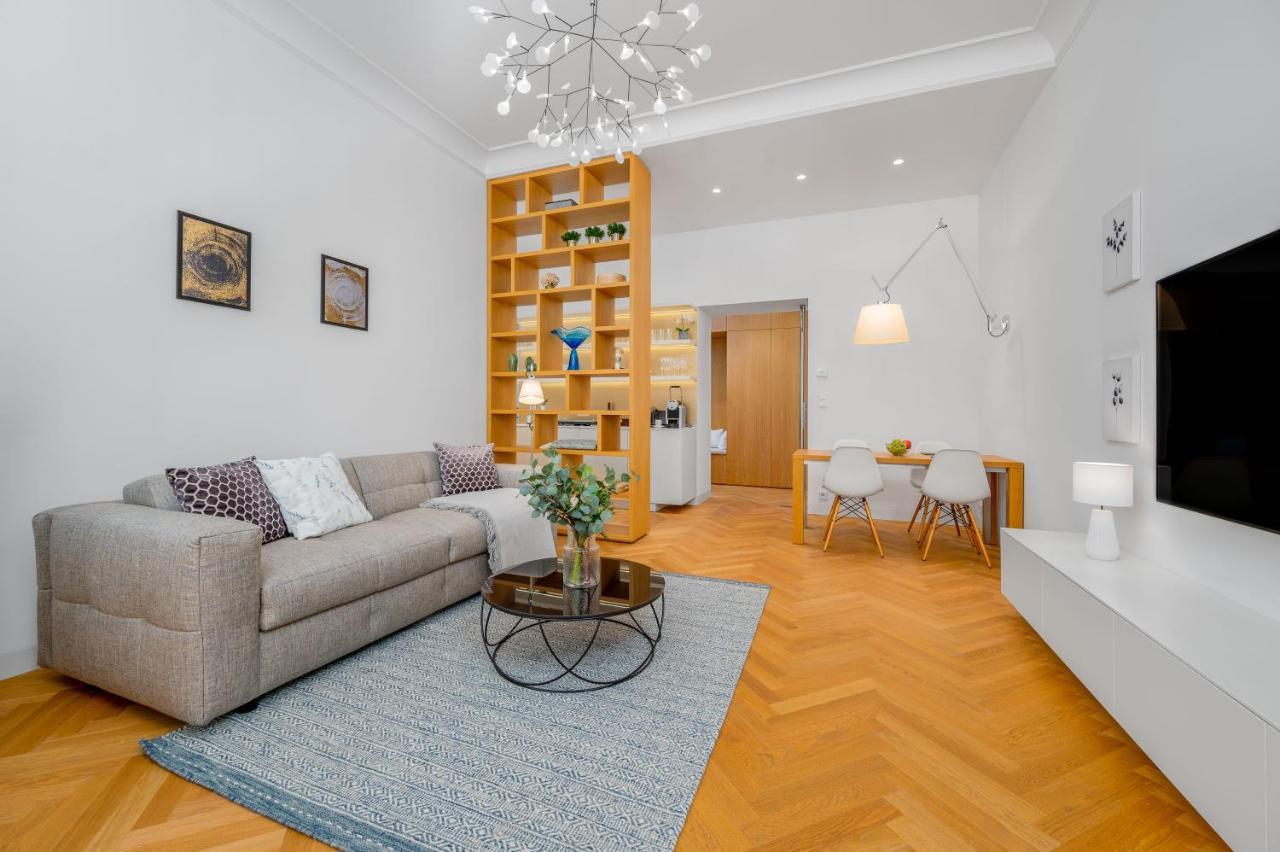 Prague Days - Old Town - Spacious Apartment Bagian luar foto
