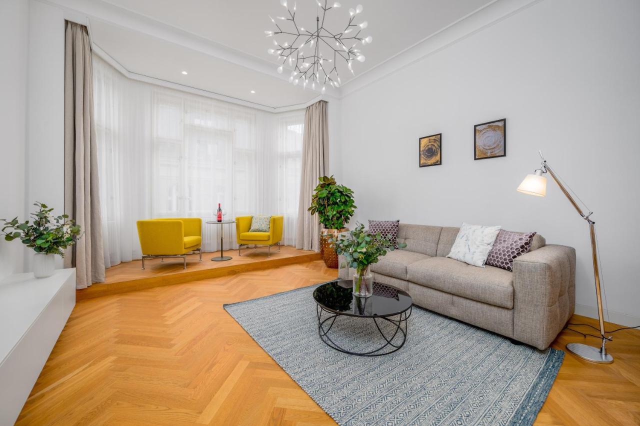 Prague Days - Old Town - Spacious Apartment Bagian luar foto