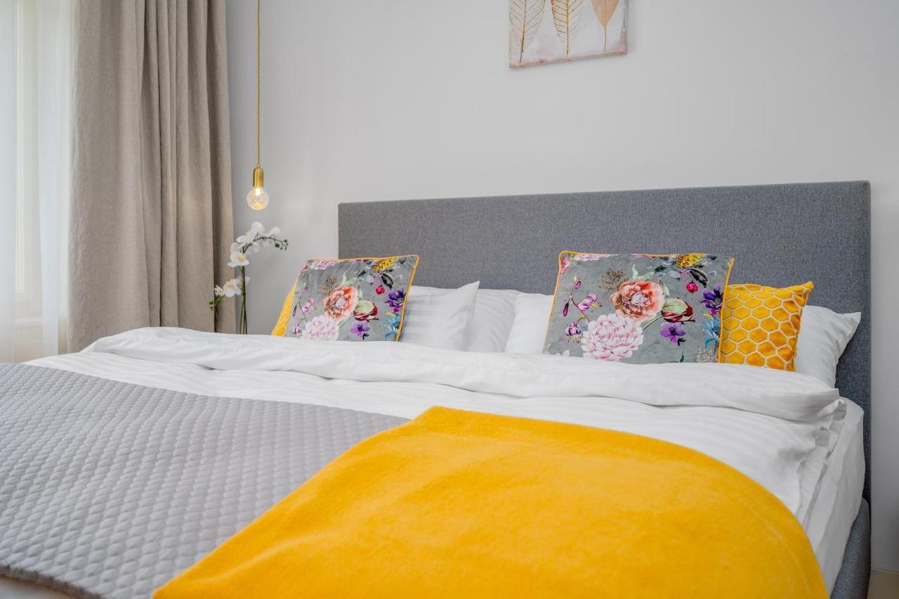 Prague Days - Old Town - Spacious Apartment Bagian luar foto